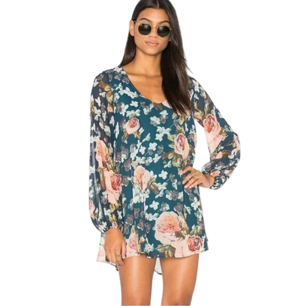 🪗Show Me Your MuMu Blue Floral Long Sleeve tunic size S GUC